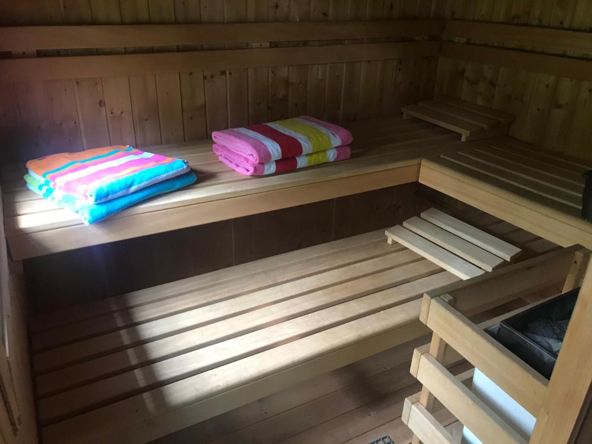 Dierdorf Kunsthaus Mit Gartensauna المظهر الخارجي الصورة
